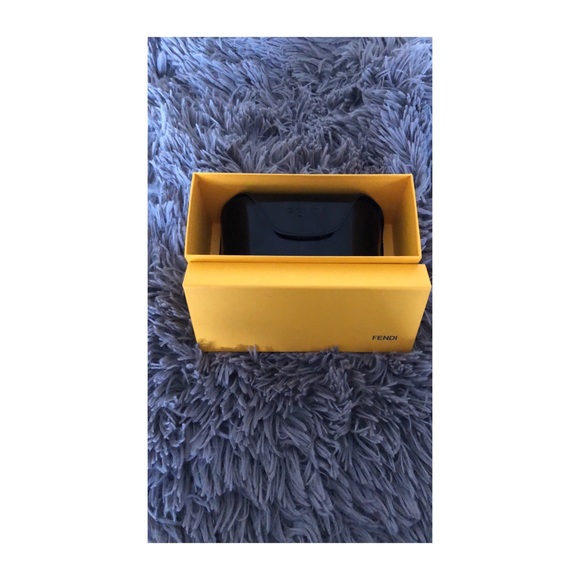 Authentic Fendi Sunglasses - Picture 2 of 7